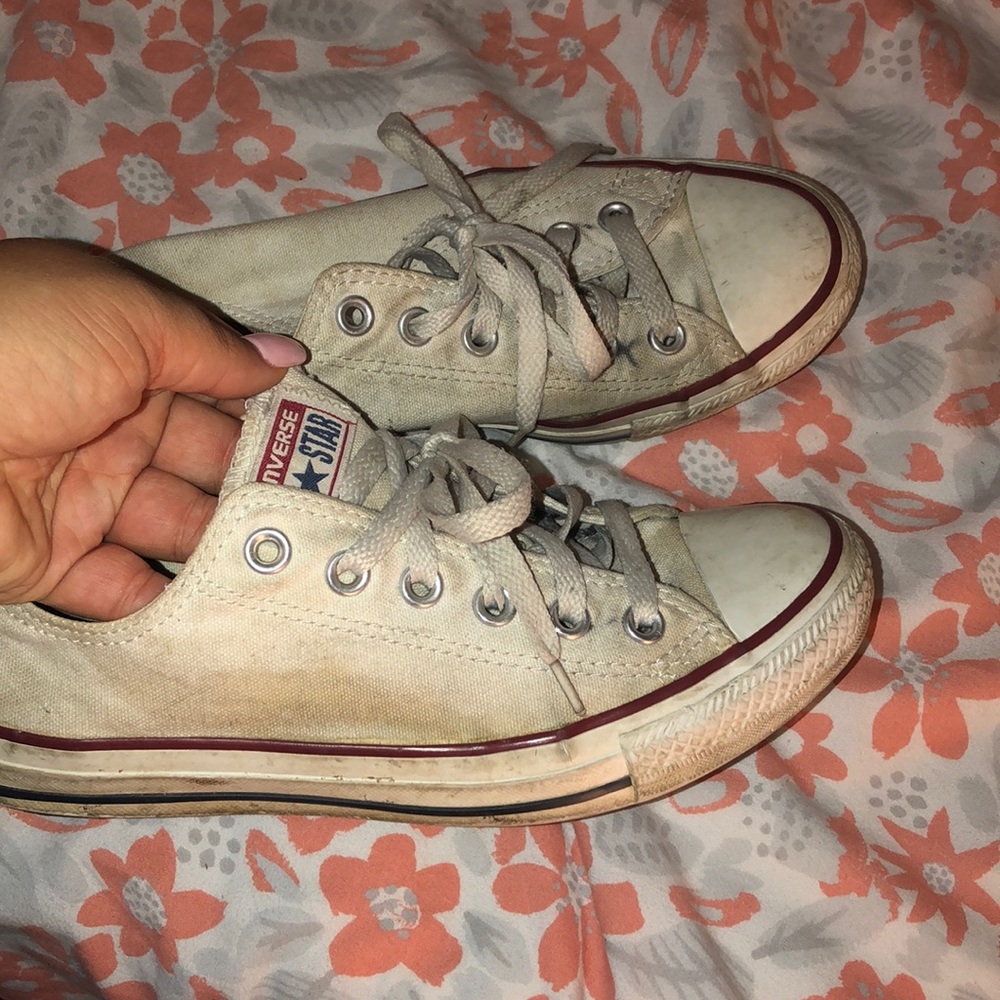 converse - Picture 2 of 3